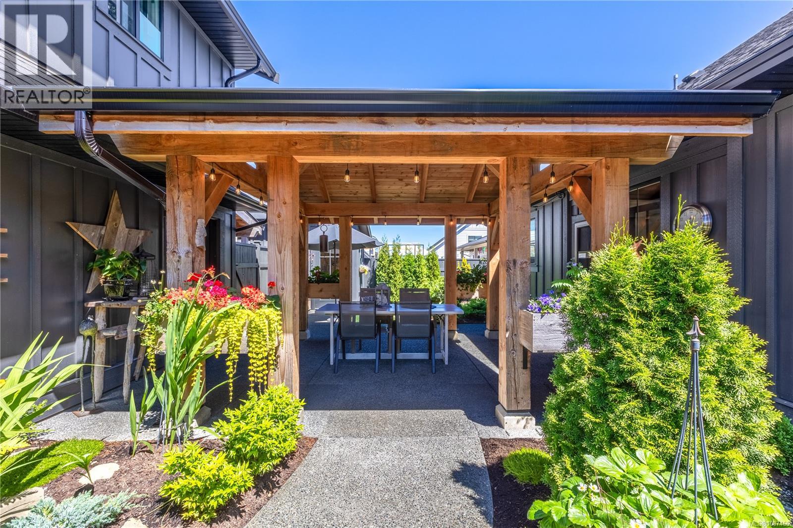 4029 Buckstone Rd, Courtenay, British Columbia  V9N 0B4 - Photo 15 - 1007466