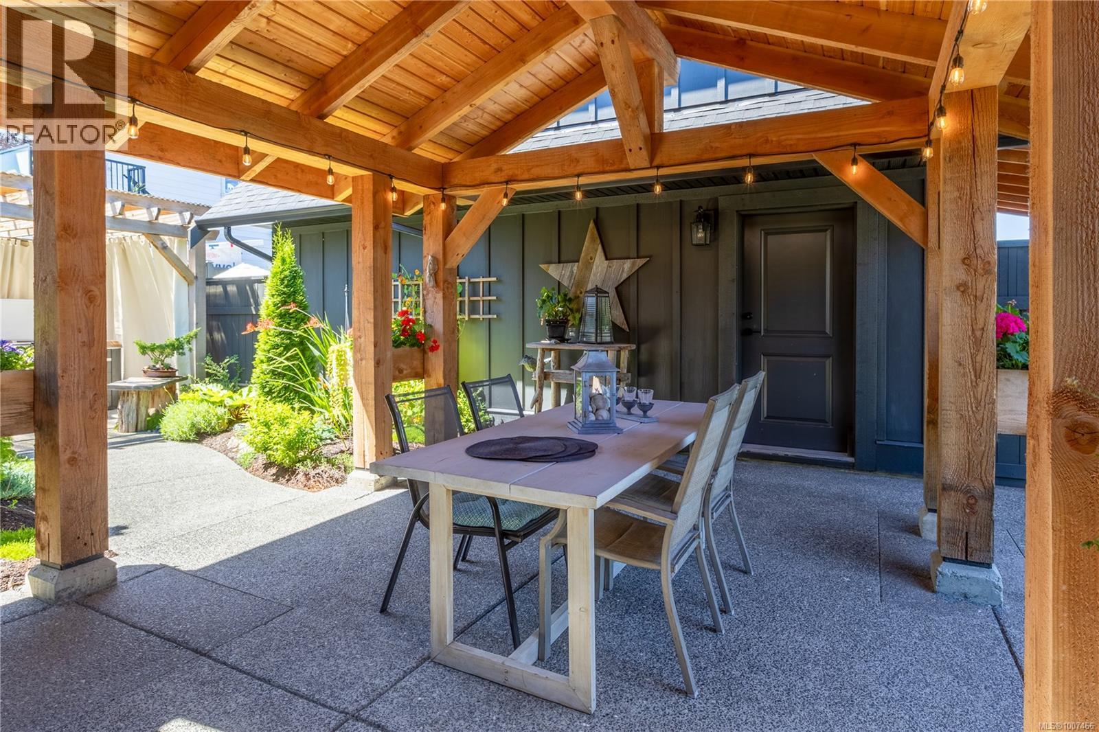 4029 Buckstone Rd, Courtenay, British Columbia  V9N 0B4 - Photo 17 - 1007466