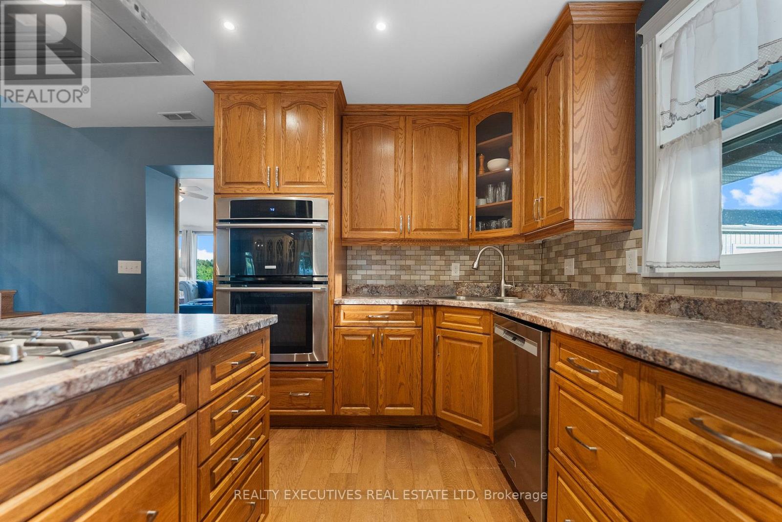 456 Millhaven Road N, Loyalist, Ontario  K0H 2H0 - Photo 10 - X12341756
