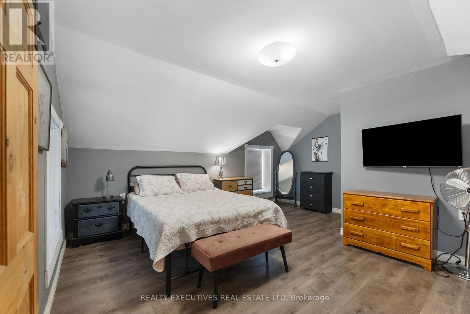 456 Millhaven Road N, Loyalist, Ontario  K0H 2H0 - Photo 32 - X12341756