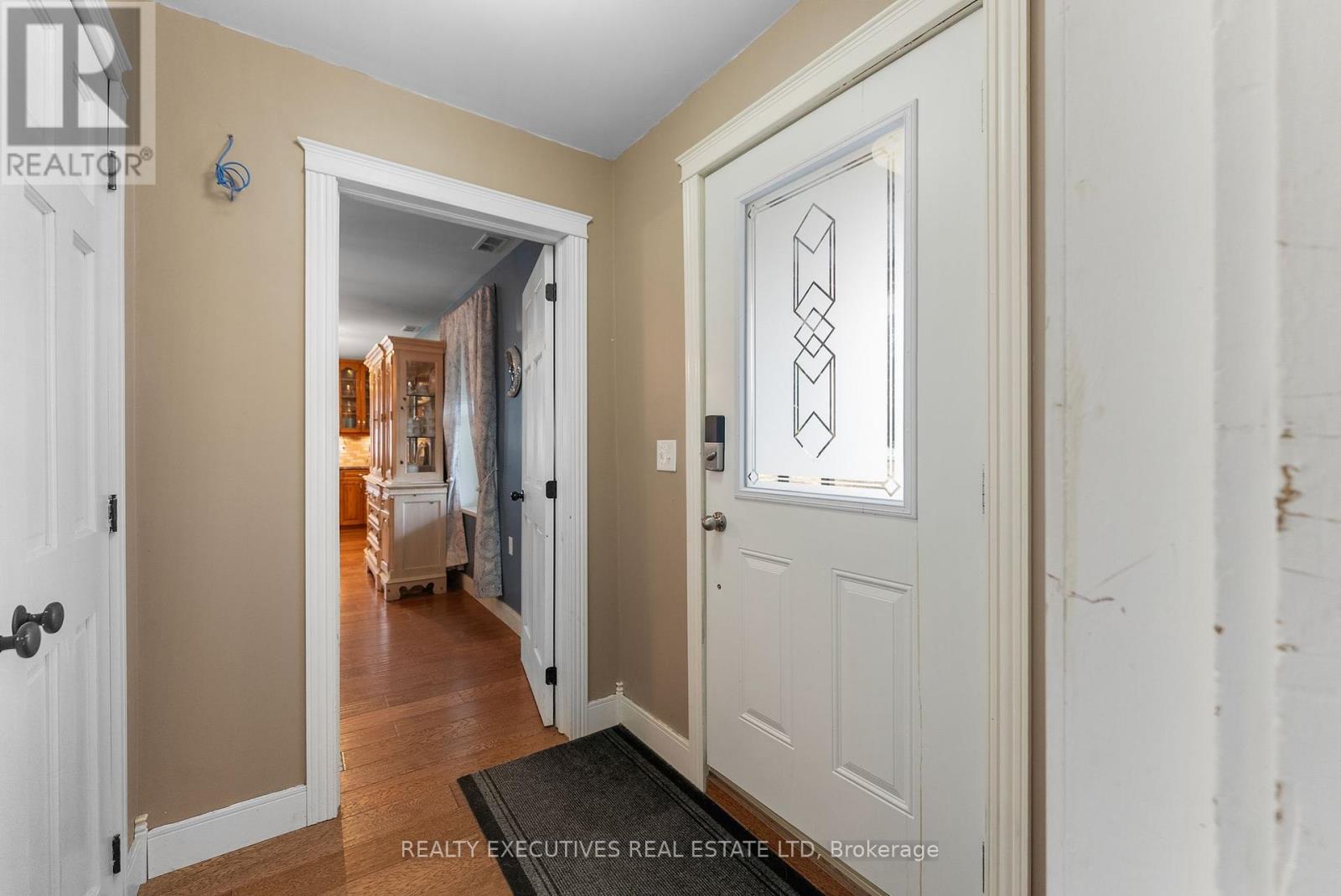 456 Millhaven Road N, Loyalist, Ontario  K0H 2H0 - Photo 4 - X12341756