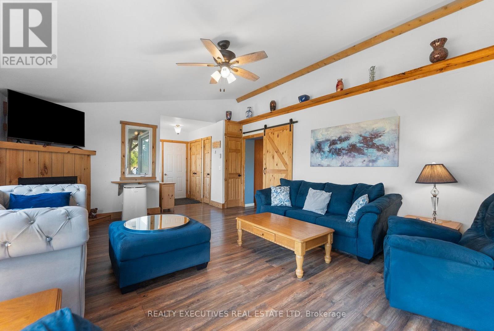 456 Millhaven Road N, Loyalist, Ontario  K0H 2H0 - Photo 6 - X12341756