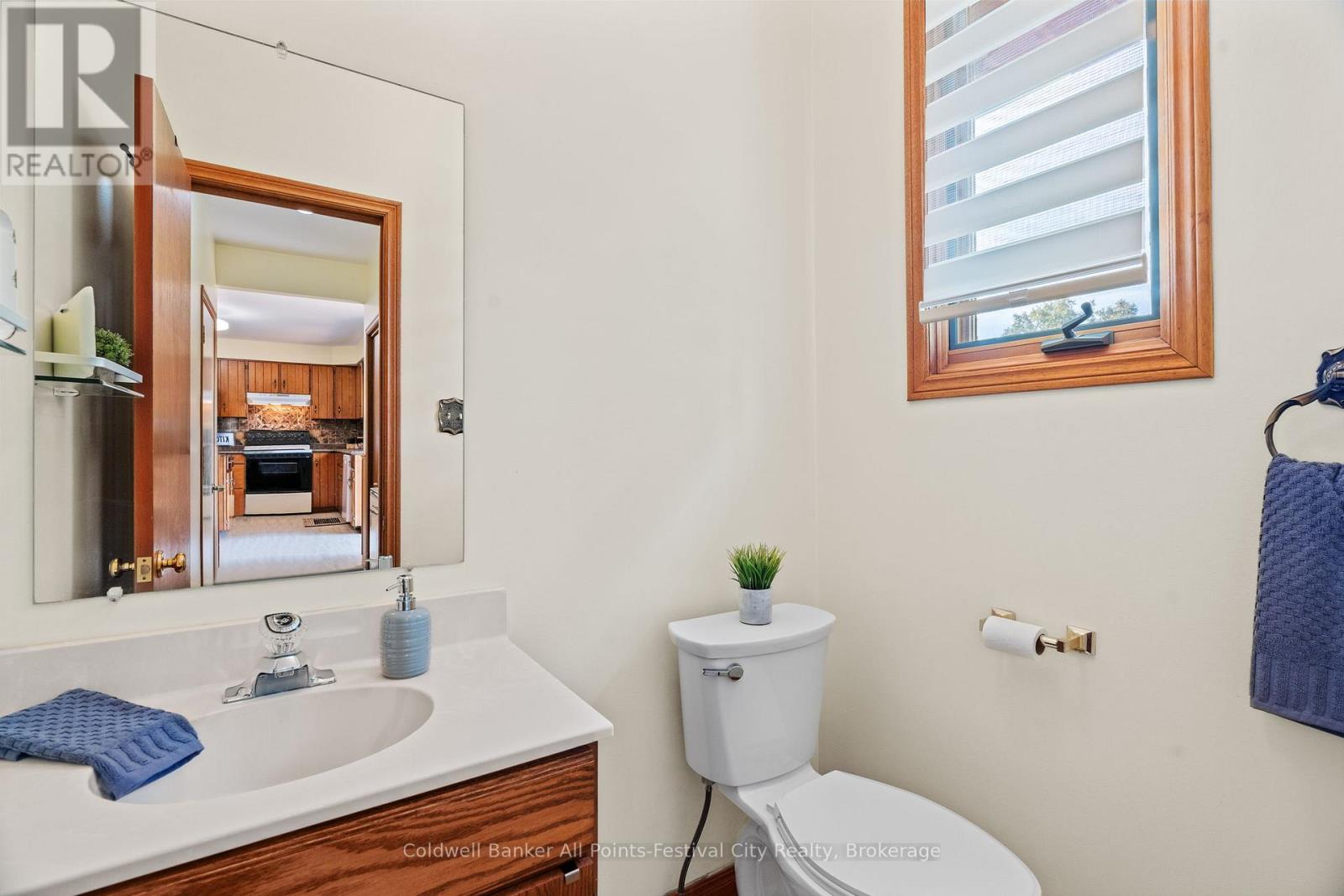215 Bennett Street E, Goderich, Ontario  N7A 1A8 - Photo 16 - X12341704