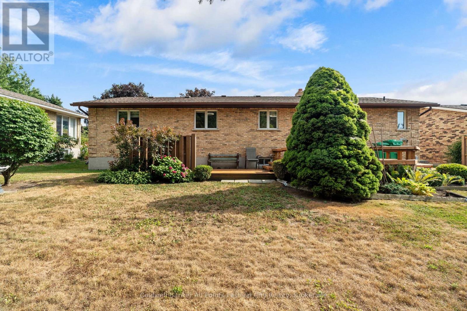 215 Bennett Street E, Goderich, Ontario  N7A 1A8 - Photo 40 - X12341704