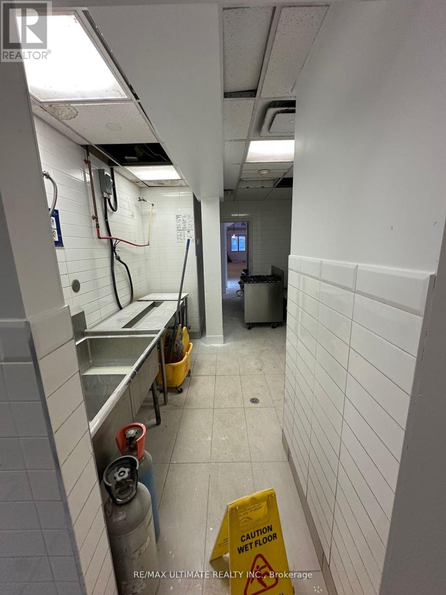 1501 Gerrard Street E, Toronto, Ontario  M4L 2A4 - Photo 17 - E12341542
