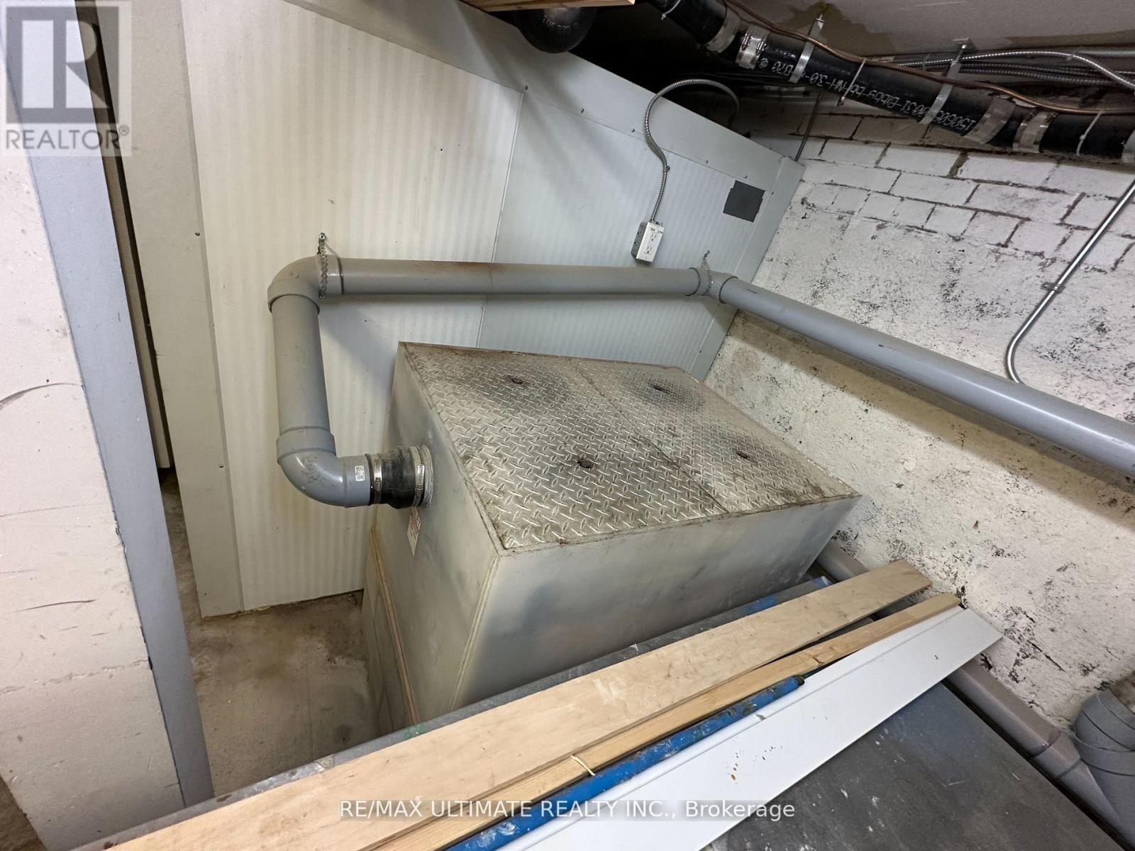 1501 Gerrard Street E, Toronto, Ontario  M4L 2A4 - Photo 34 - E12341542