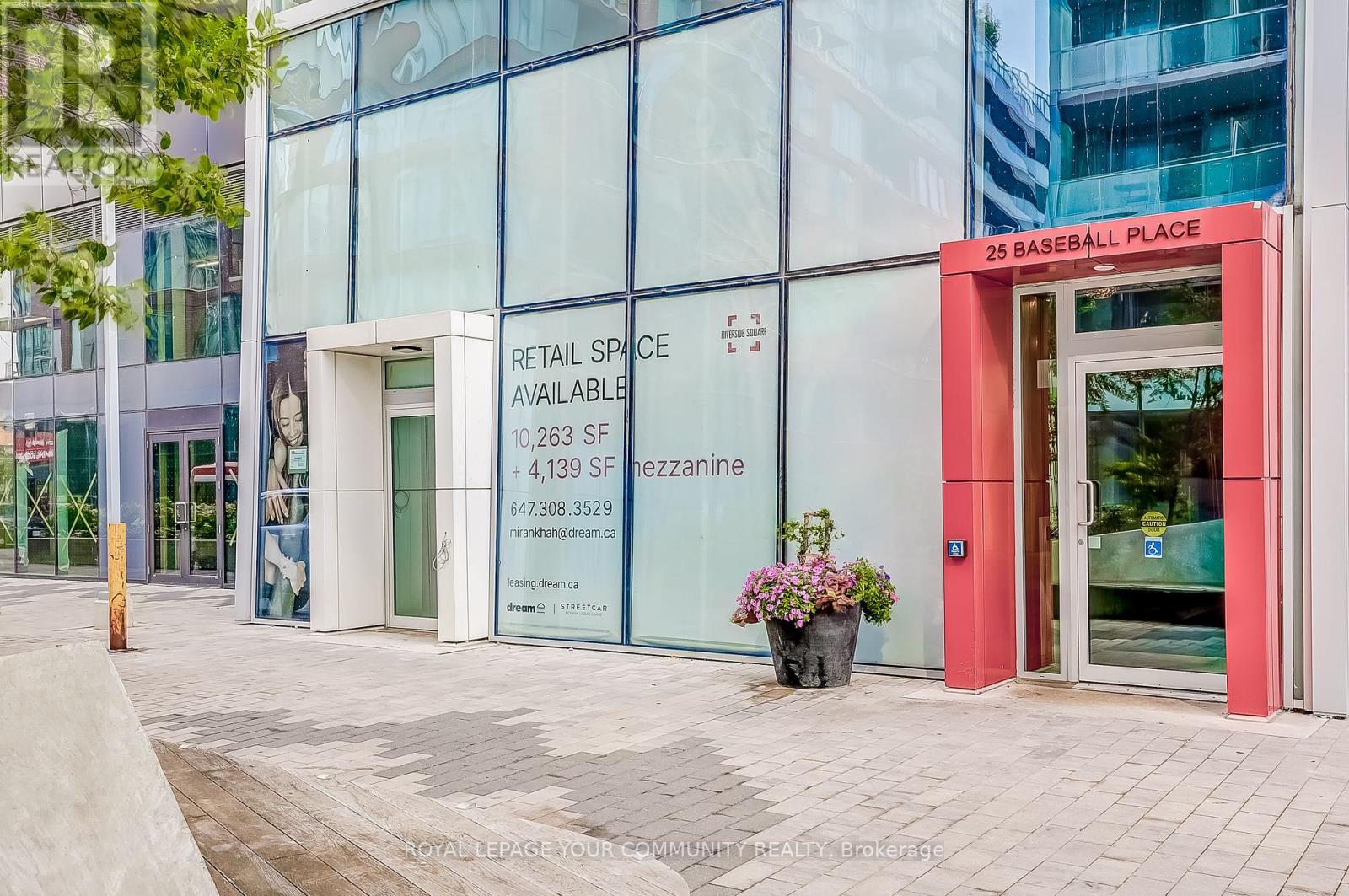 705 - 25 Baseball Place, Toronto, Ontario  M4M 0E7 - Photo 2 - E12341619