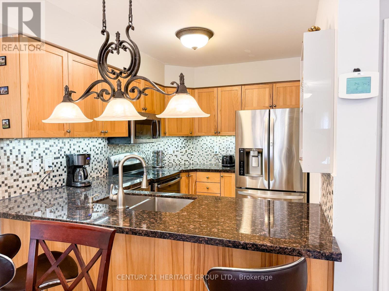47 Christephen Crescent, Richmond Hill (Rouge Woods), Ontario  L4S 2S6 - Photo 6 - N12341307