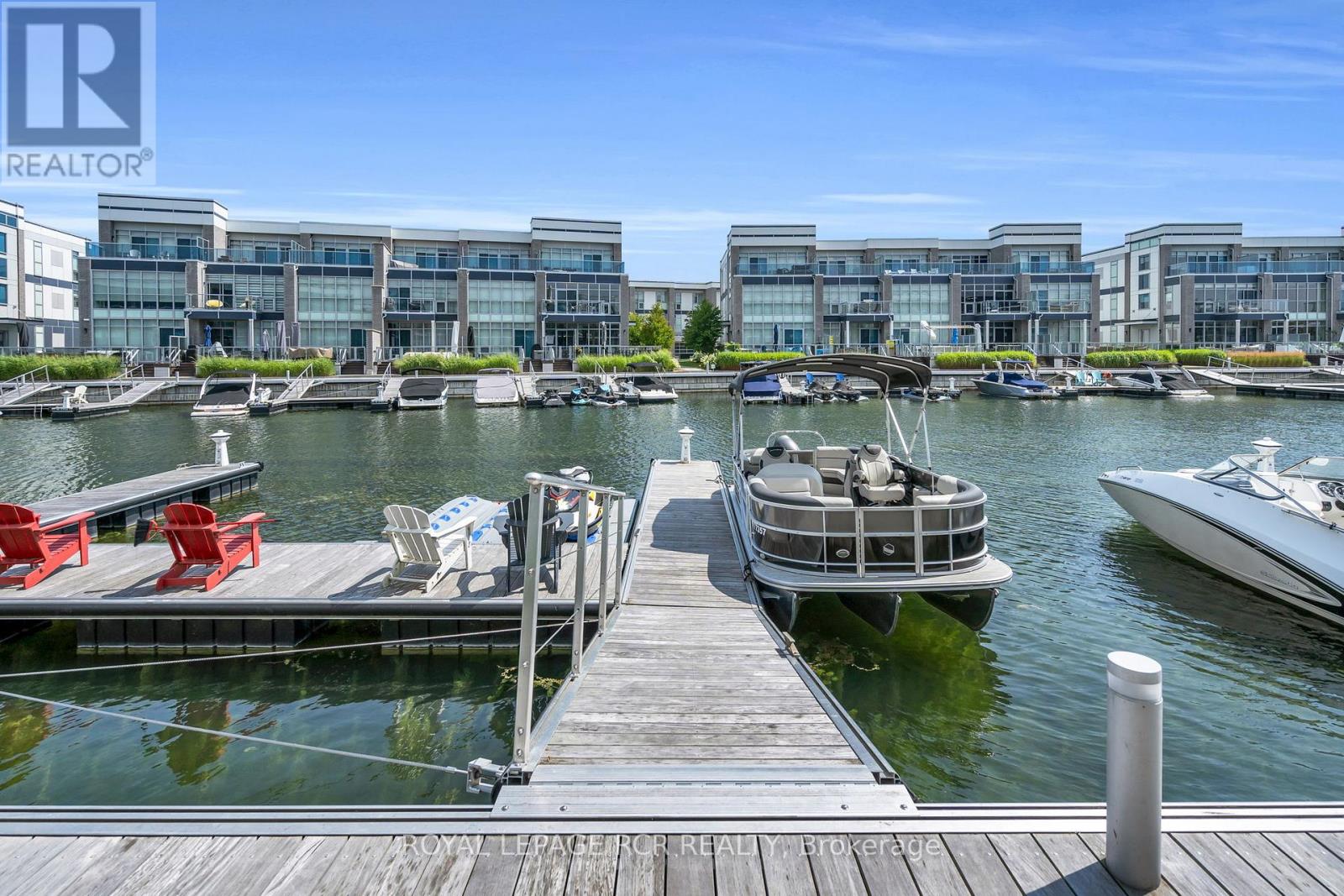 3652 Ferretti Court, Innisfil, Ontario  L9S 0N6 - Photo 5 - N12341425