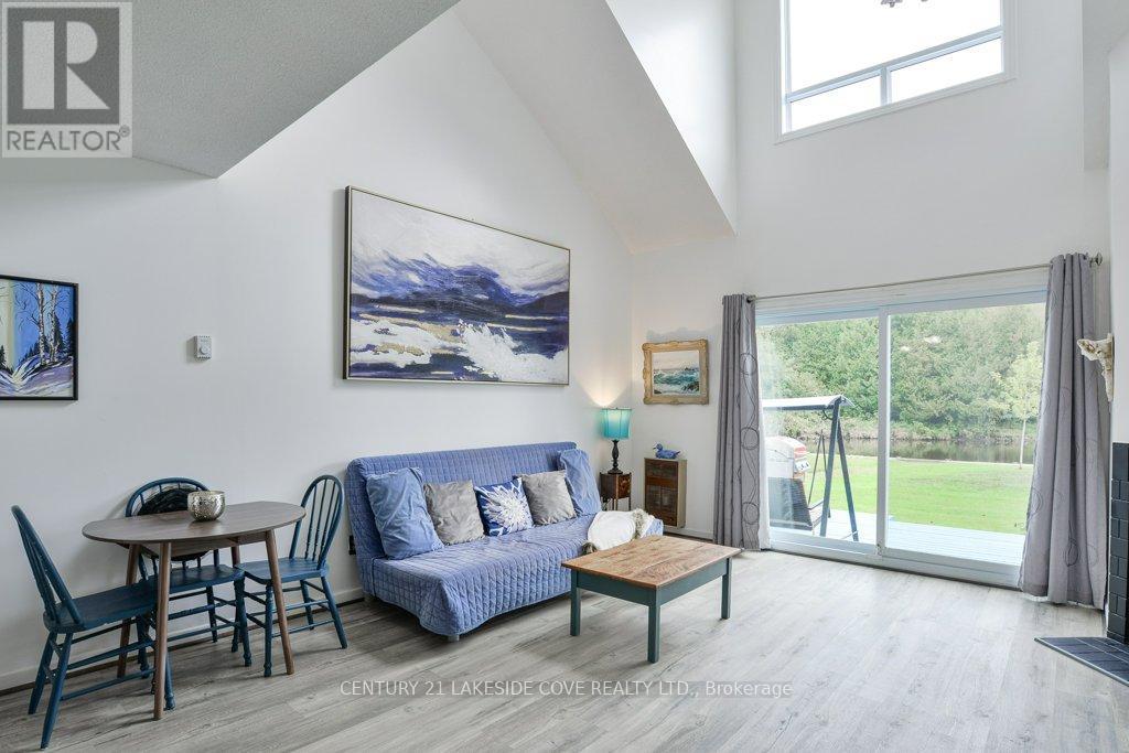 10 - 81 Laguna Parkway S, Ramara, Ontario  L0K 1B0 - Photo 6 - S12341413