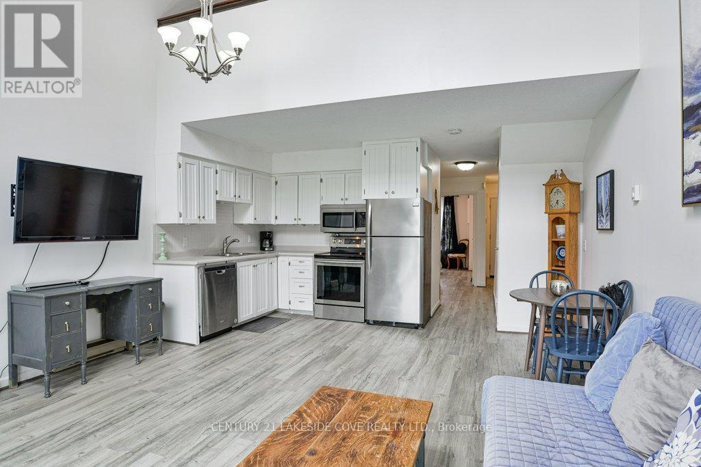 10 - 81 Laguna Parkway S, Ramara, Ontario  L0K 1B0 - Photo 7 - S12341413