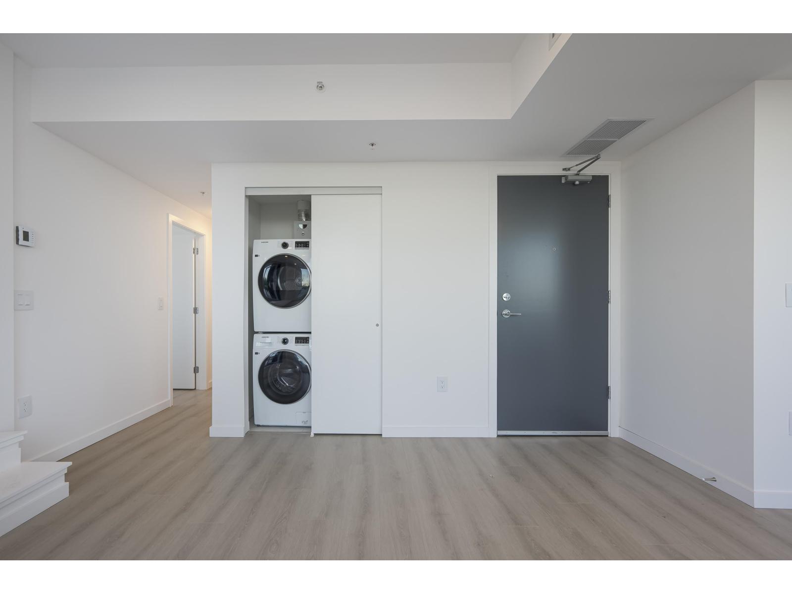 2204 10333 133 Street, Surrey, British Columbia V3T 0V1 - Photo 13 - R3035563