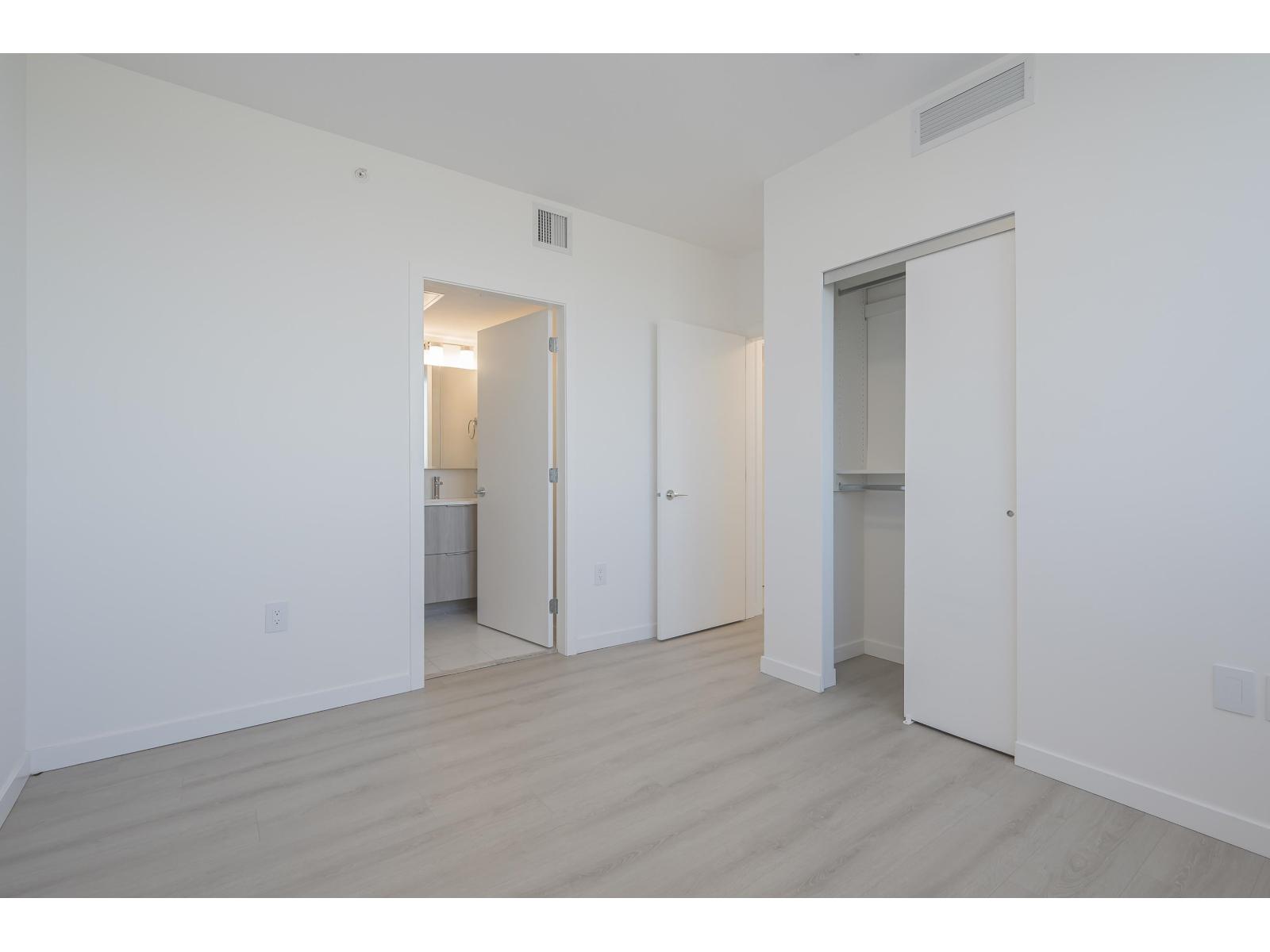 2204 10333 133 Street, Surrey, British Columbia V3T 0V1 - Photo 28 - R3035563