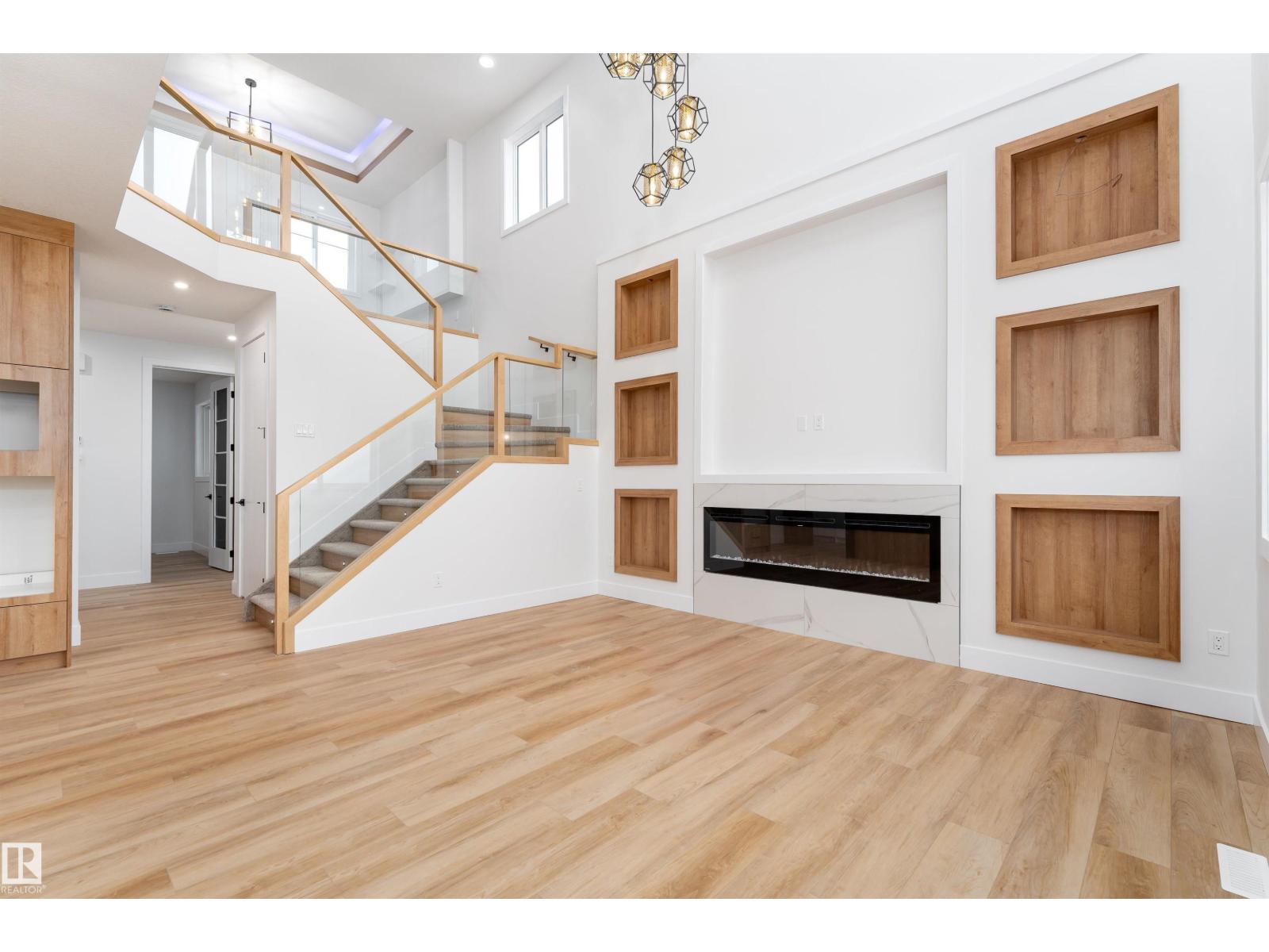 Property at 78 Eldridge PT image 3