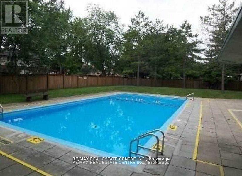 504 - 3621 Lakeshore Boulevard, Toronto (Long Branch), Ontario  M9W 4W1 - Photo 19 - W12341344