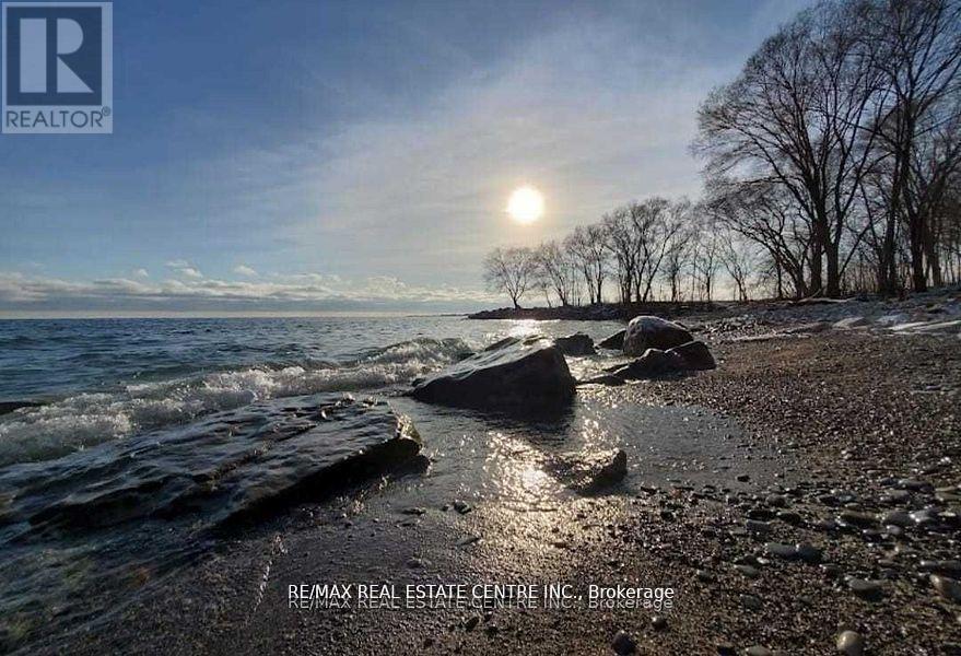 504 - 3621 Lakeshore Boulevard, Toronto (Long Branch), Ontario  M9W 4W1 - Photo 28 - W12341344