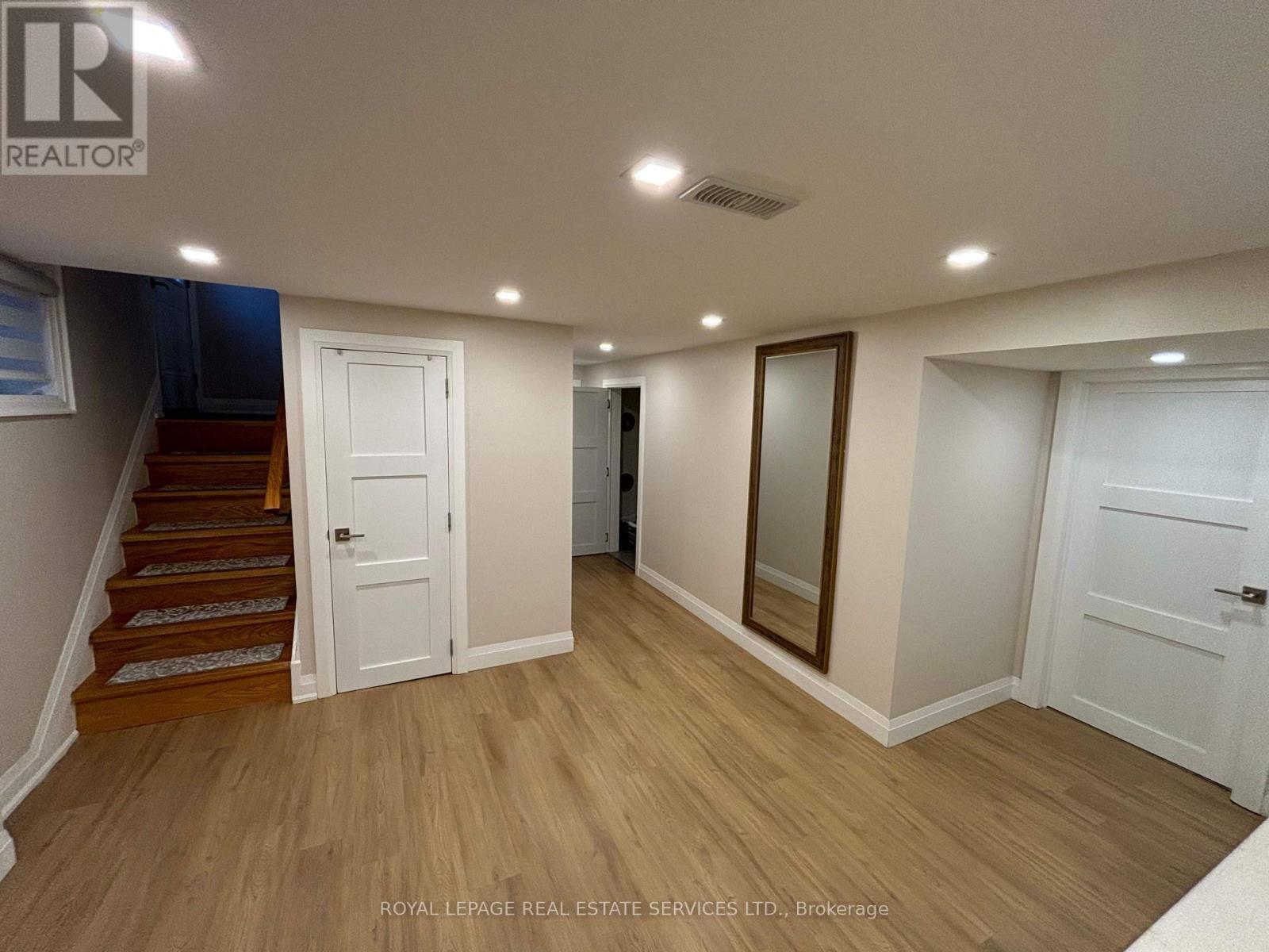 12 Warlingham Court, Toronto, Ontario  M9C 3K3 - Photo 22 - W12341402