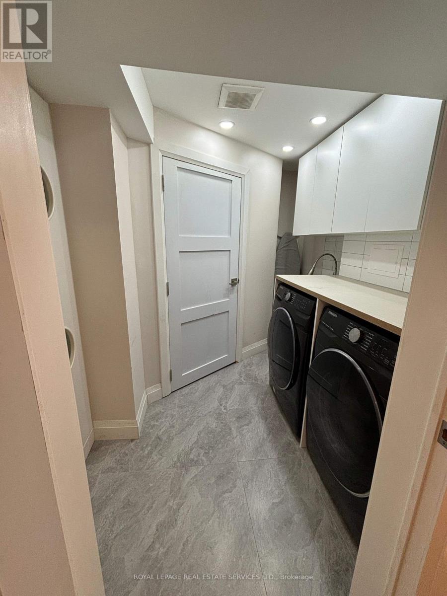 12 Warlingham Court, Toronto, Ontario  M9C 3K3 - Photo 28 - W12341402