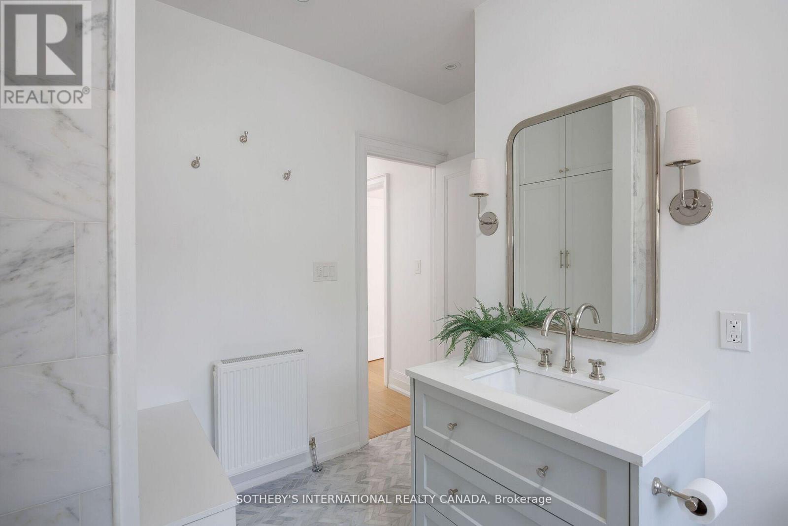 12 Hewitt Avenue, Toronto (High Park-Swansea), Ontario  M6R 1Y3 - Photo 25 - W12341576