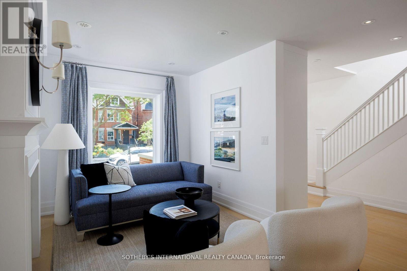 Property at 12 HEWITT AVENUE image 3
