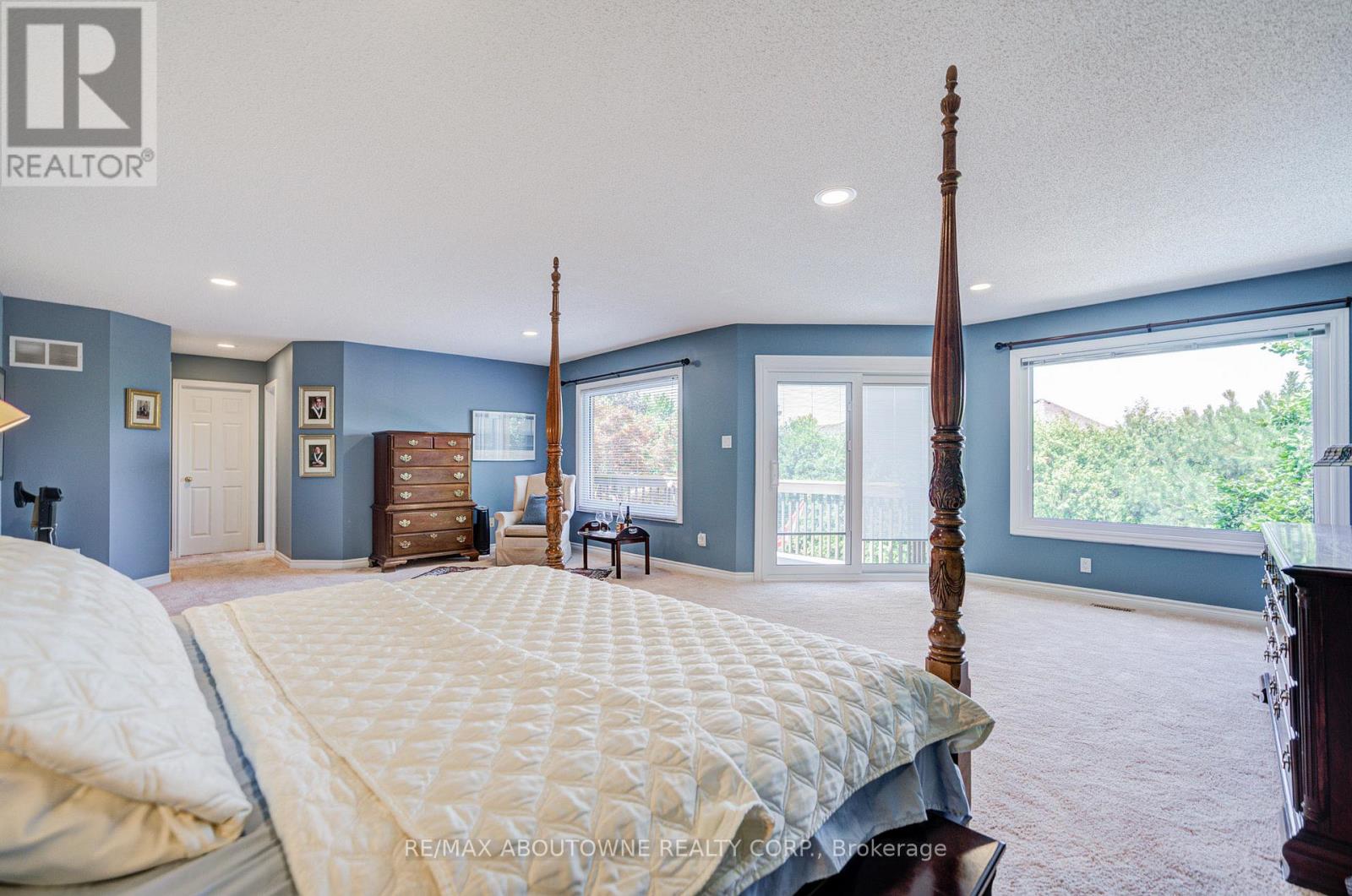 1471 The Links Drive, Oakville (Ga Glen Abbey), Ontario  L6M 2P2 - Photo 28 - W12341689