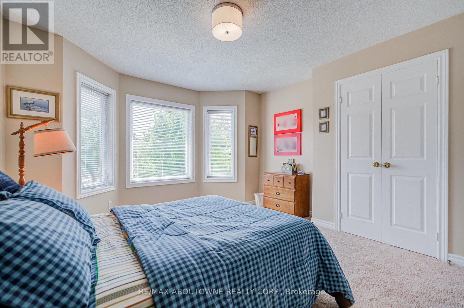 1471 The Links Drive, Oakville (Ga Glen Abbey), Ontario  L6M 2P2 - Photo 32 - W12341689