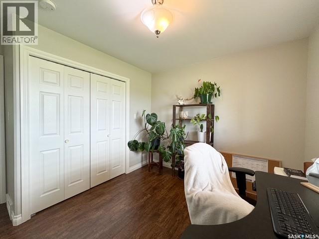212 Fehr Avenue Rhineland, Swift Current Rm No. 137, Saskatchewan  S0N 2Y0 - Photo 22 - SK015493