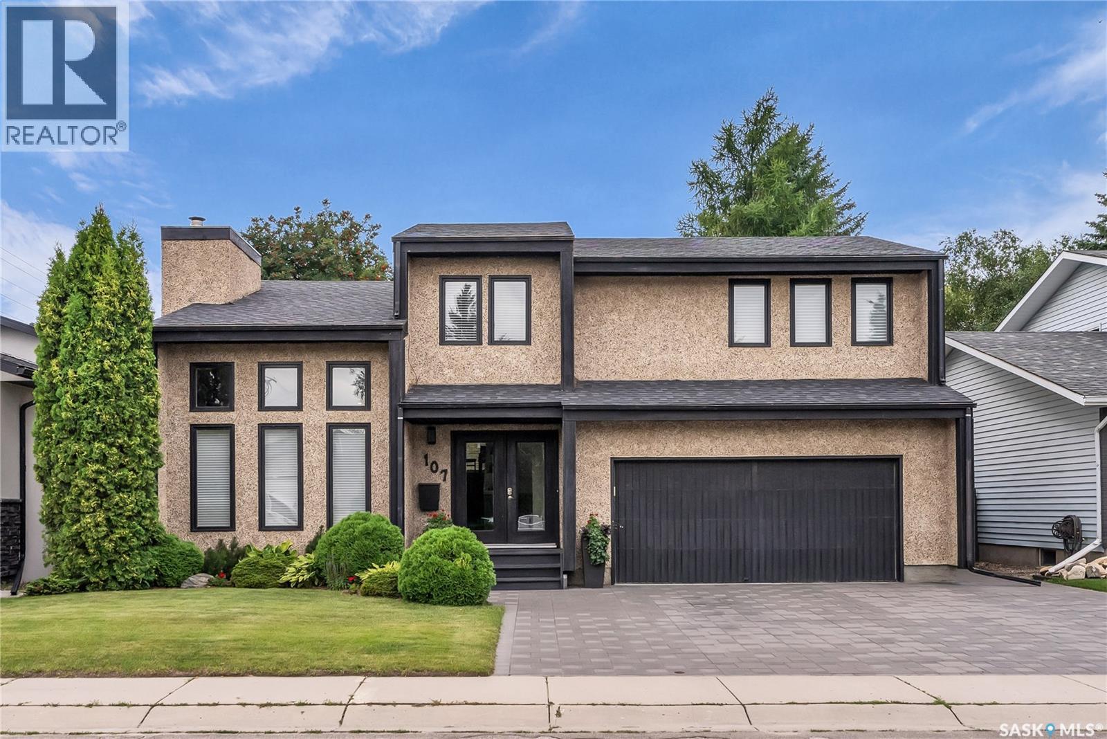 Property at 107 Mallin CRESCENT image 1