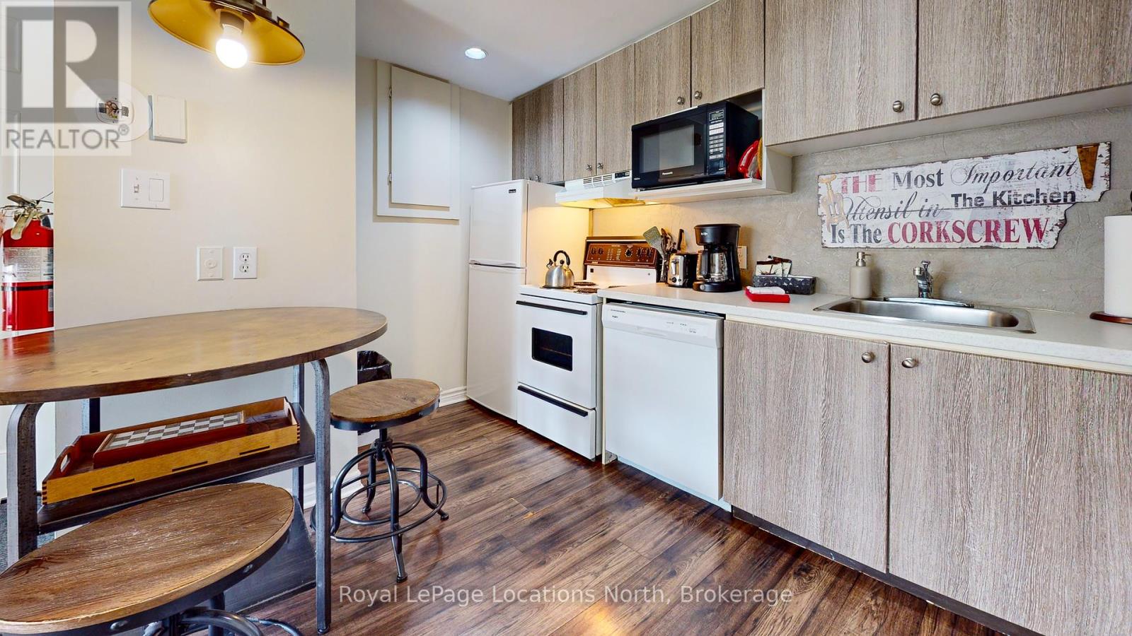 508 - 796468 Grey 19 Road, Blue Mountains, Ontario  L9Y 0N6 - Photo 16 - X12341837