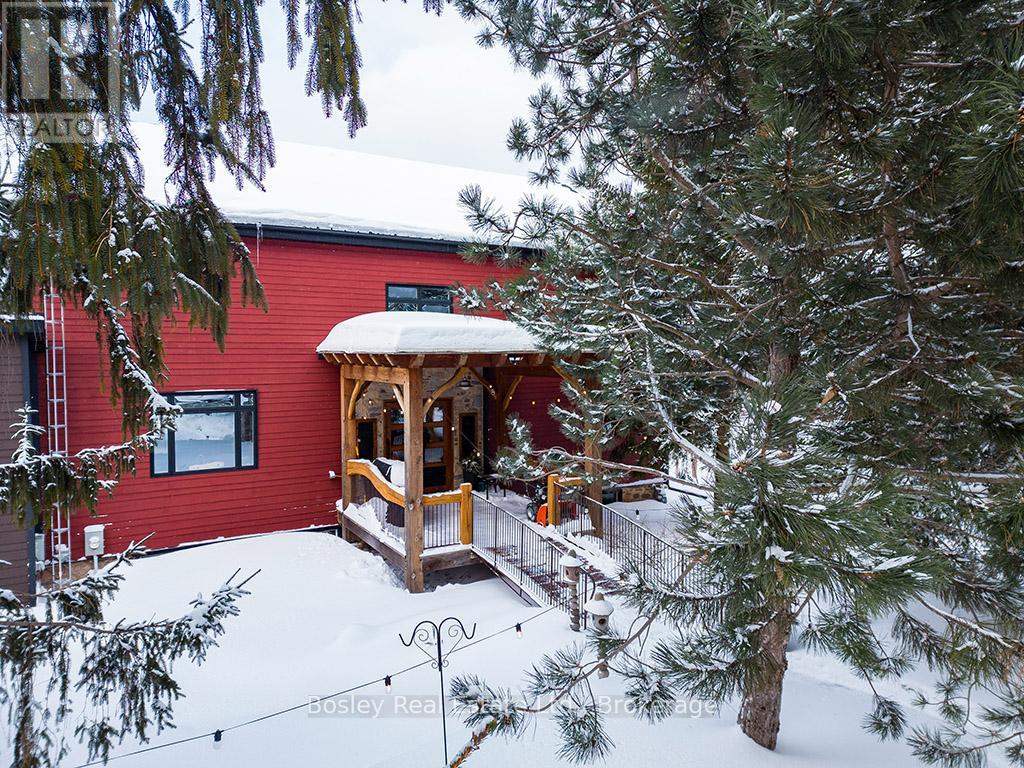 121 Old Highway 26, Meaford, Ontario  N4L 1W7 - Photo 3 - X12341865