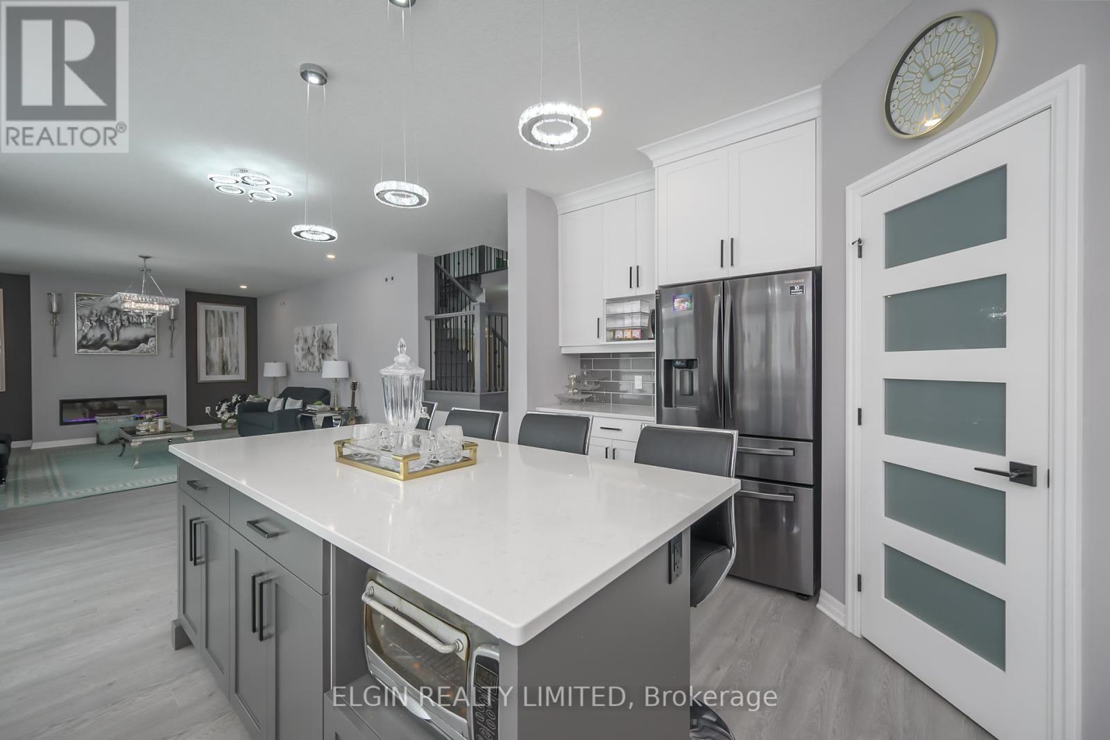48 Snowy Owl Trail, Central Elgin, Ontario  N5R 0M7 - Photo 17 - X12341799