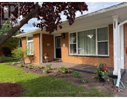 14 MARSHALL PARK DRIVE, North Bay, Ontario