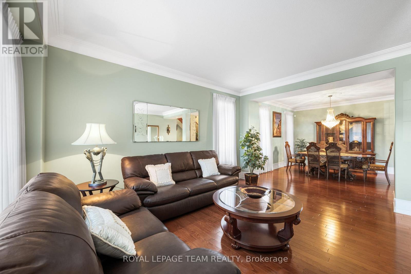 18 Tierney Drive, Ottawa, Ontario  K2J 4W2 - Photo 12 - X12341942