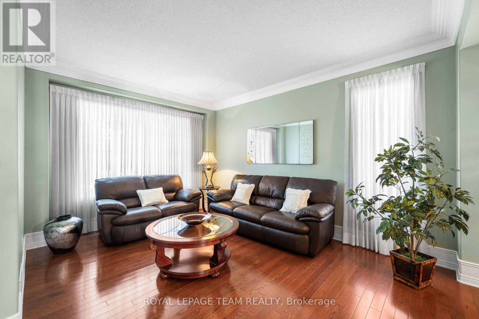 18 Tierney Drive, Ottawa, Ontario  K2J 4W2 - Photo 13 - X12341942