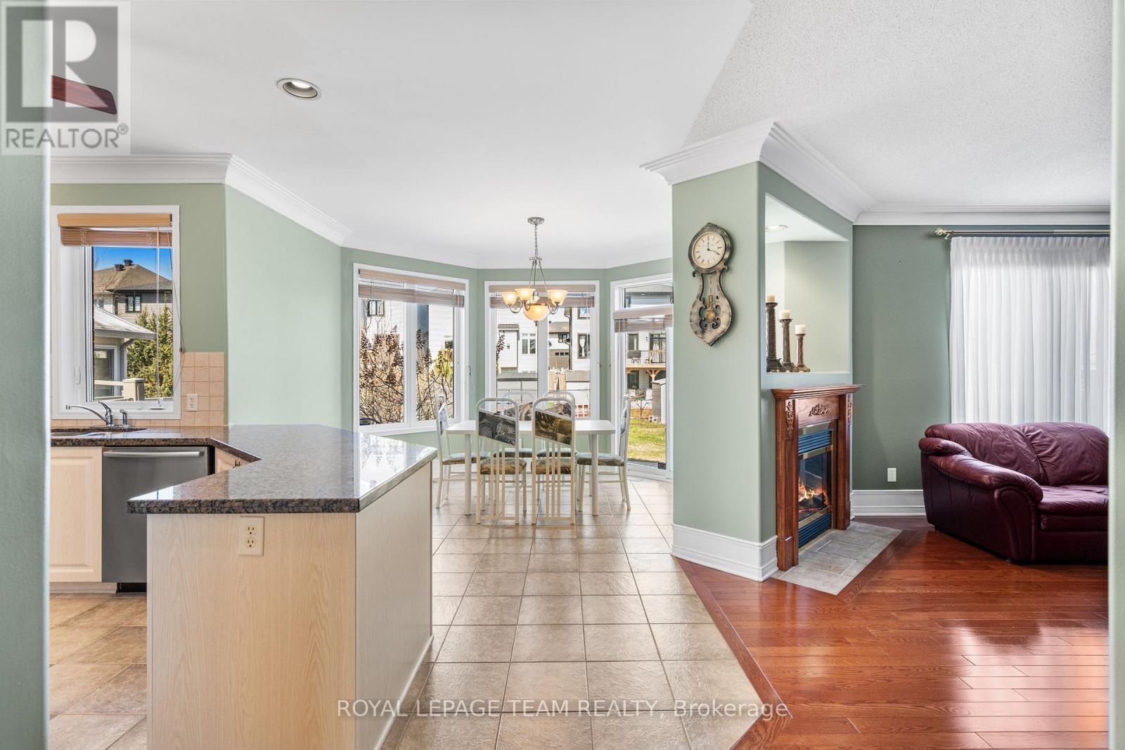 18 Tierney Drive, Ottawa, Ontario  K2J 4W2 - Photo 23 - X12341942
