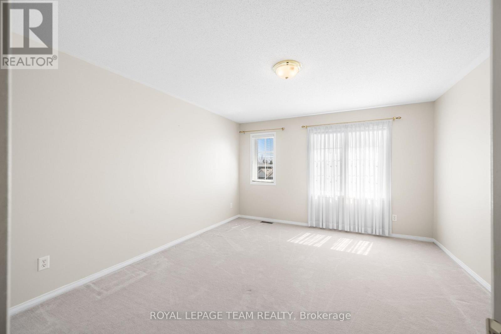 18 Tierney Drive, Ottawa, Ontario  K2J 4W2 - Photo 32 - X12341942