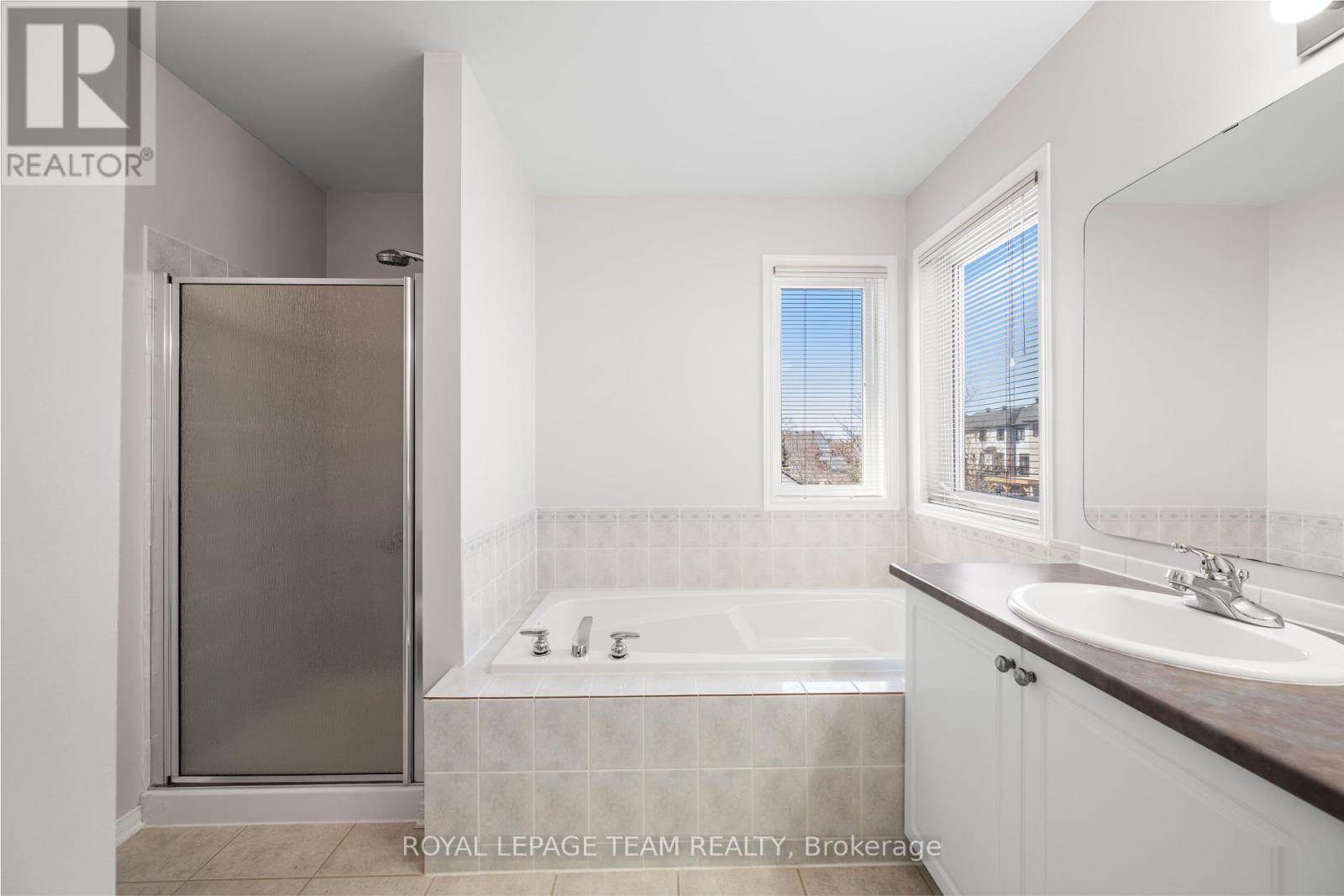 18 Tierney Drive, Ottawa, Ontario  K2J 4W2 - Photo 39 - X12341942