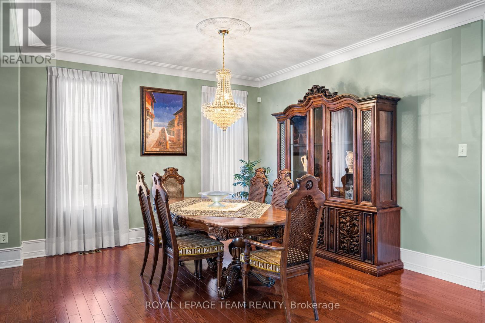 18 Tierney Drive, Ottawa, Ontario  K2J 4W2 - Photo 7 - X12341942