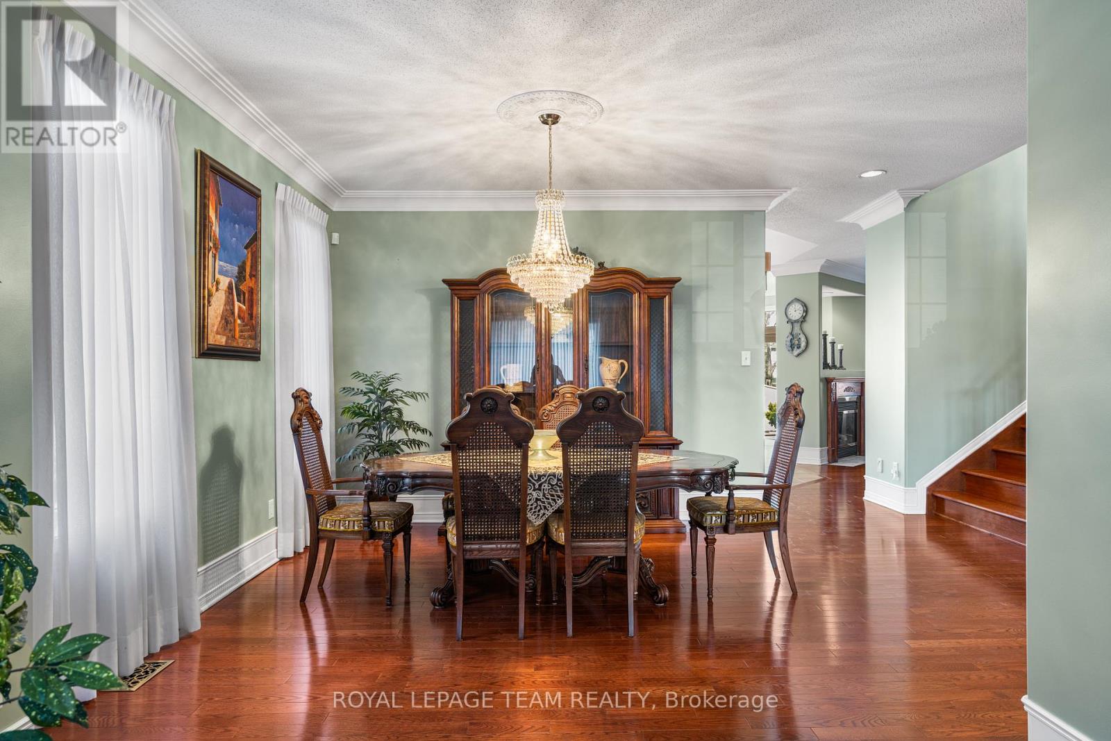 18 Tierney Drive, Ottawa, Ontario  K2J 4W2 - Photo 8 - X12341942