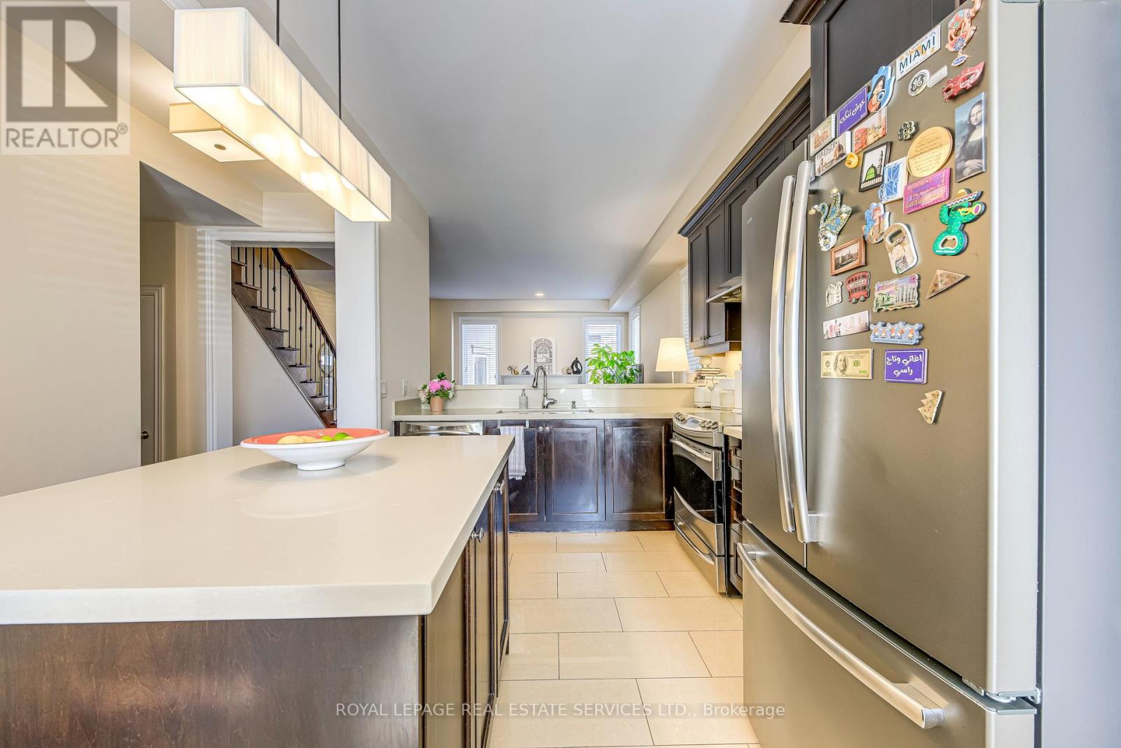 527 Sixteen Mile Drive, Oakville, Ontario  L6M 0P7 - Photo 12 - W12336711