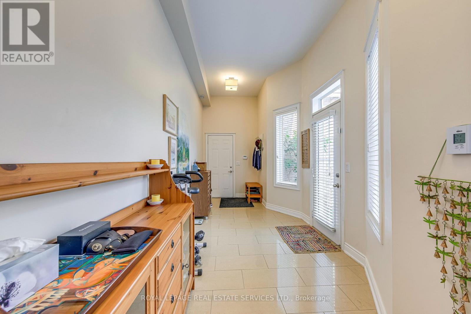 527 Sixteen Mile Drive, Oakville, Ontario  L6M 0P7 - Photo 20 - W12336711