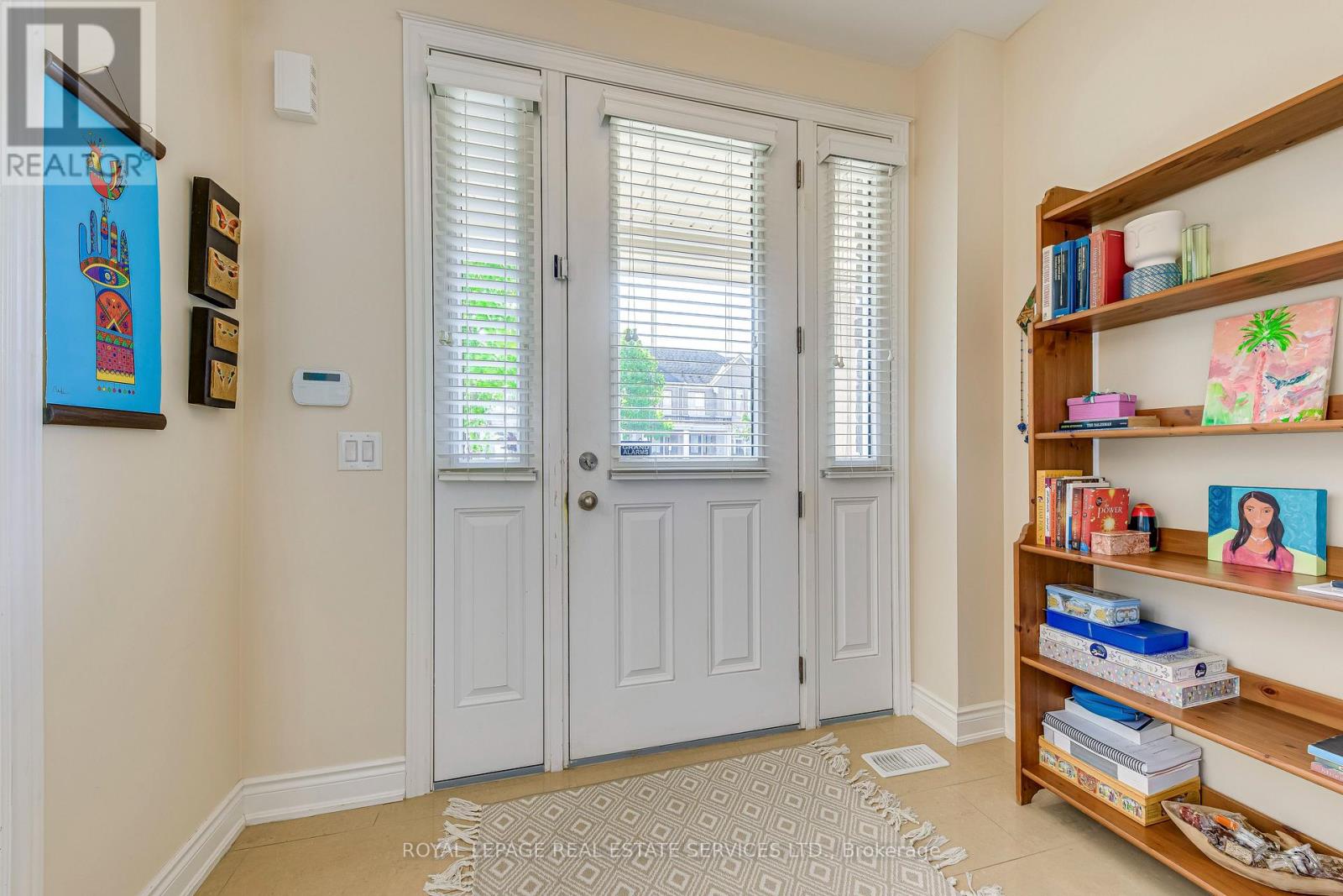527 Sixteen Mile Drive, Oakville, Ontario  L6M 0P7 - Photo 6 - W12336711