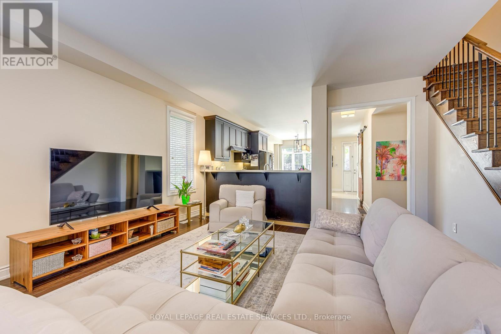 527 Sixteen Mile Drive, Oakville, Ontario  L6M 0P7 - Photo 19 - W12336711