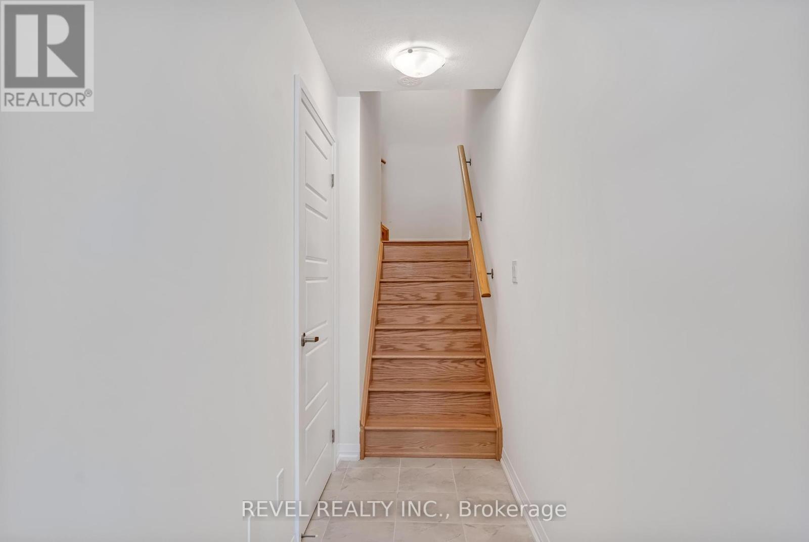 17 St Lawrence Road, Haldimand, Ontario  N3W 0J5 - Photo 7 - X12341345