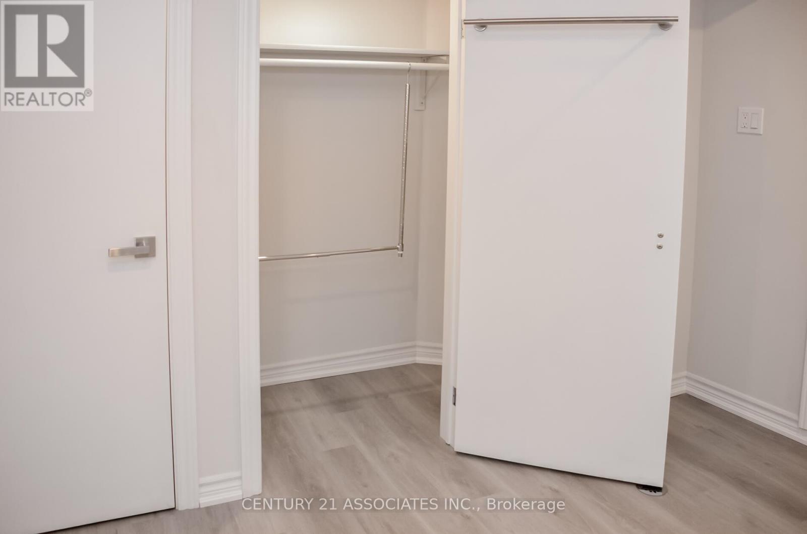 Bsmt - 75 Coney Road, Toronto, Ontario  M8Z 2K7 - Photo 20 - W12321142