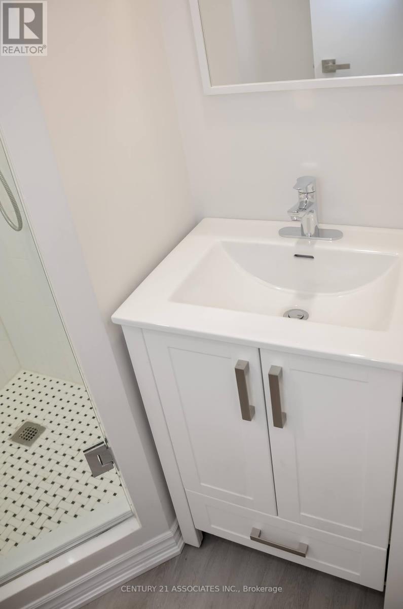 Bsmt - 75 Coney Road, Toronto, Ontario  M8Z 2K7 - Photo 19 - W12321142