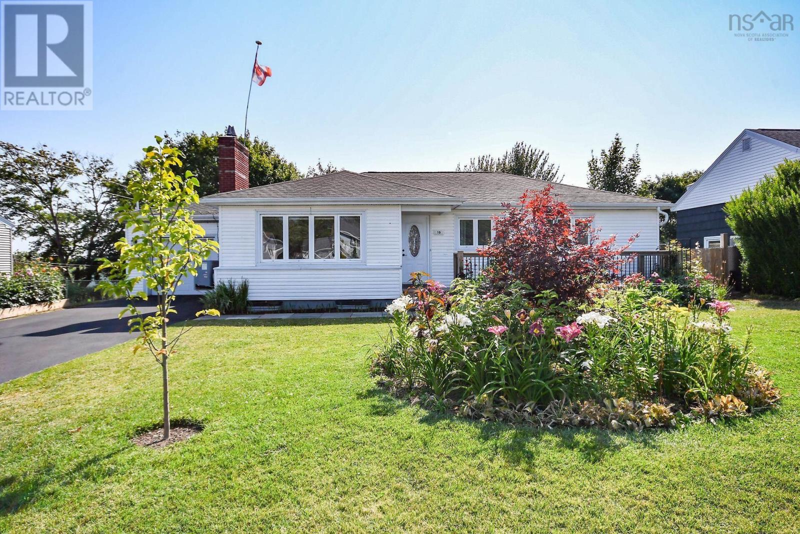 16 Raymoor Drive, Woodlawn, Nova Scotia  B2X 1G7 - Photo 37 - 202520351