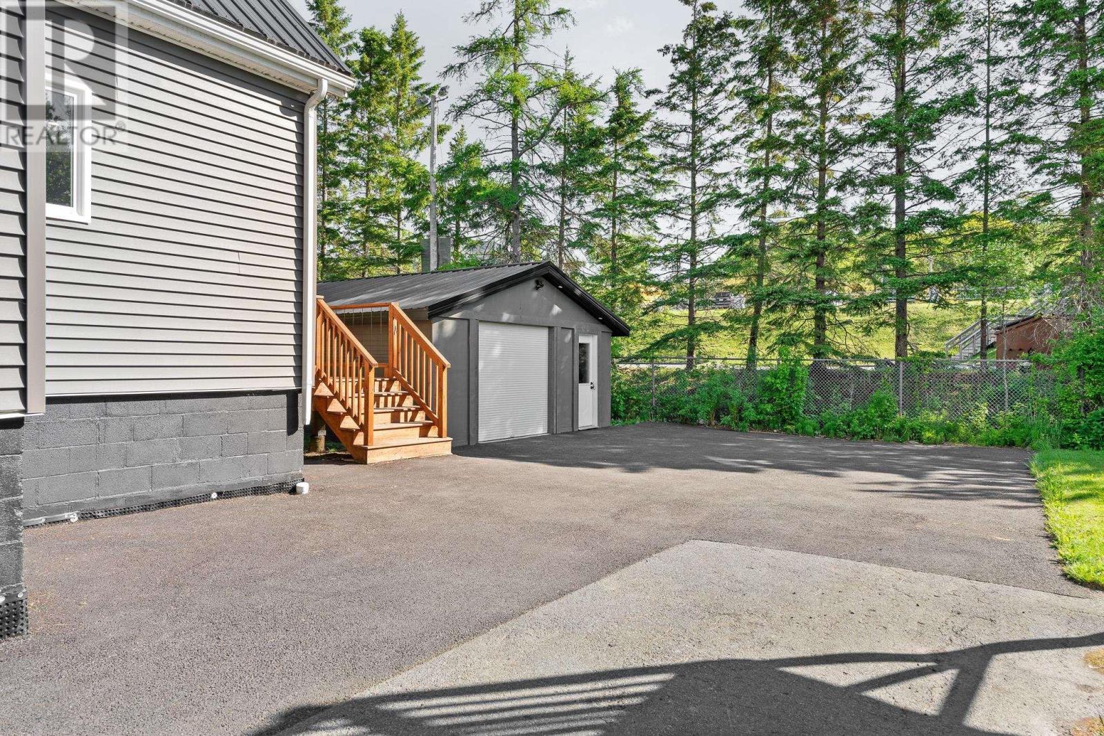 7 Brook Street, Bedford, Nova Scotia  B4A 2H4 - Photo 38 - 202514233