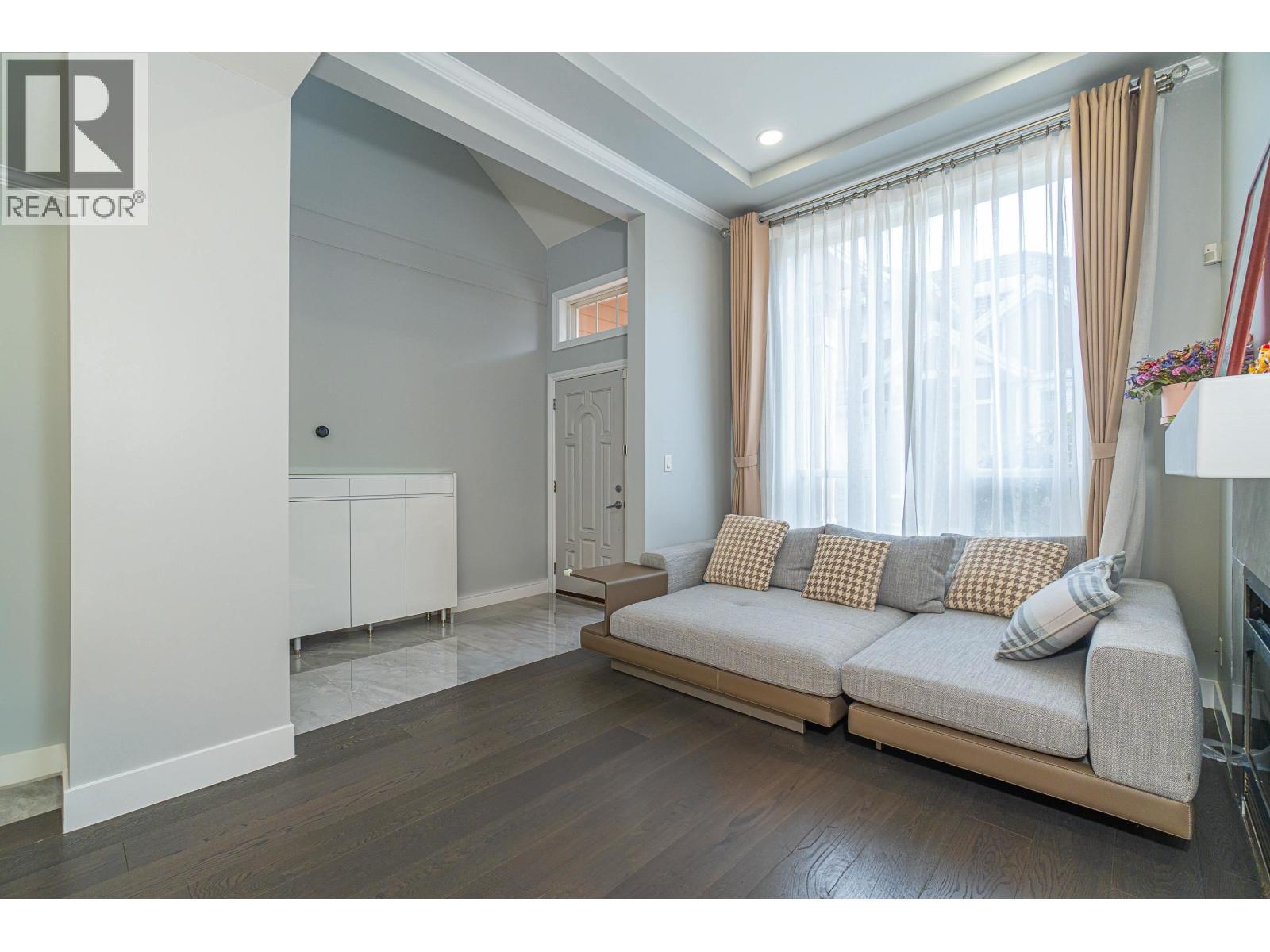 7 7060 Blundell Road, Richmond, British Columbia  V6Y 1J4 - Photo 6 - R3036222