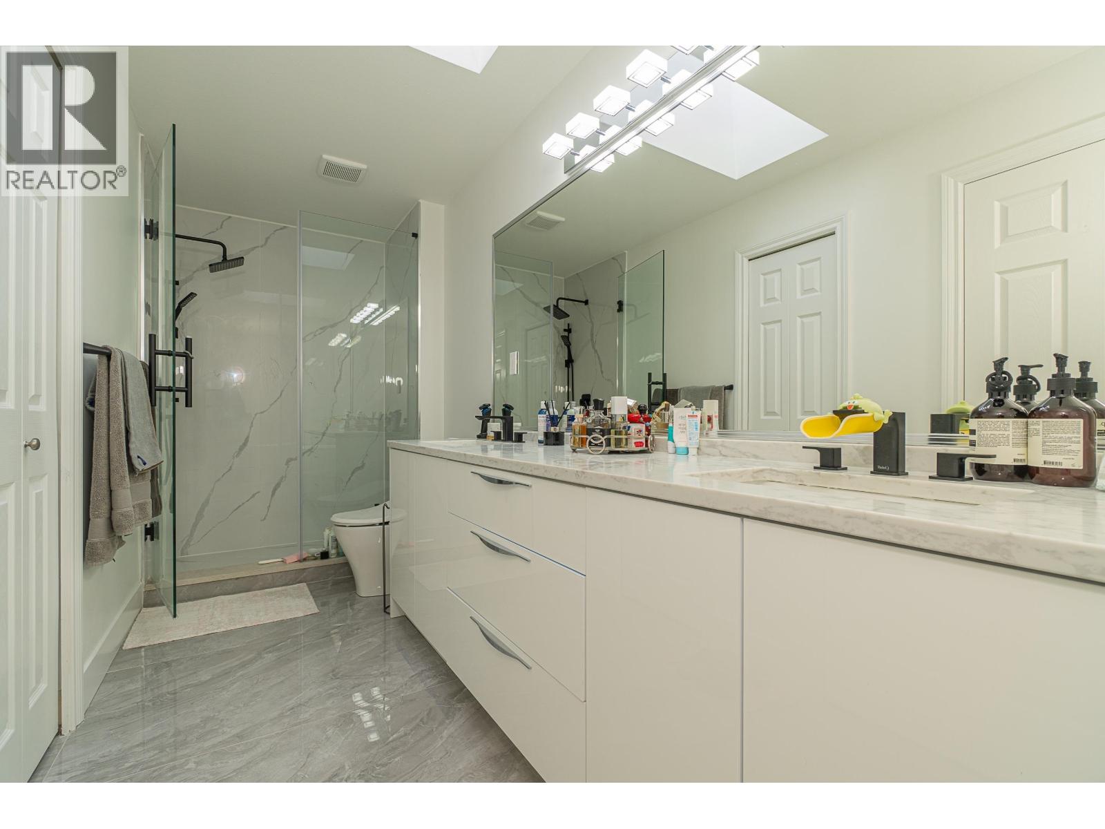 7 7060 Blundell Road, Richmond, British Columbia  V6Y 1J4 - Photo 15 - R3036222